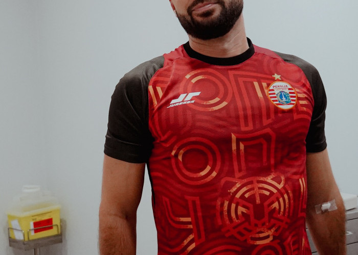 Resmi Gabung Persija, Jordi Amat Pilih Nomor Punggung 21 dan Siap Jadi Pemimpin