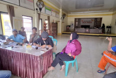 Hari Libur Kerja, Ciptawaras Maksimalkan Keakraban Bersama Aparat