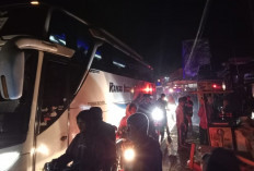 Kebakaran Toko di Pajarbulan Sebabkan Kemacetan dan Pemadaman Listrik