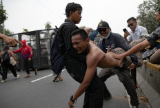 Polisi Tangkap 351 Orang dalam Demo DPR Ricuh, 196 Anak Dipulangkan
