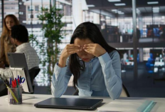 12 Sinyal Burnout yang Sering Diabaikan—Kenali Sebelum Terlambat