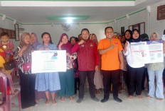 Peratin Srimenanti Pantau Langsung Penyaluran PKH 