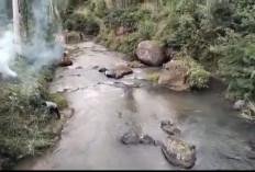 Aparat Pekon Minta Kesadaran  Tak Buang Sampah di Sungai 