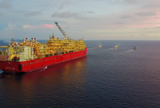 RI Bangun Fasilitas LNG Terapung Terbesar di Papua Barat, Proyek Sudah 53%