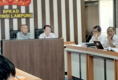 Pertama di Lampung, Ranperda Pertanggungjawab Pelaksanaan APBD Dievaluasi  