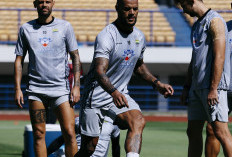 Persib Siap Hadapi Malut United, Satu Kemenangan Lagi Menuju Gelar Juara