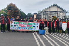 Peringati Hari Peduli Sampah Sedunia, Padangdalom Gelar Aksi Pungut Sampah