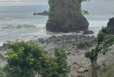 Unik, Pantai Batu Tihang Kerap Dijadikan Lokasi Prewedding