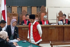 Tersangka Perjokian CPNS Divonis Ringan