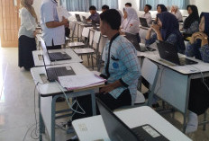 TKA SMAN 1 Pesisir Tengah,  110 Calon Siswa Ikuti  Seleksi Berbasis CAT