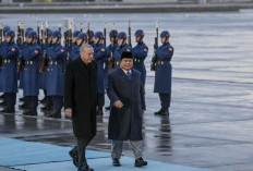 Tiba di Turki Presiden Prabowo, Disambut Hangat oleh Presiden Erdogan