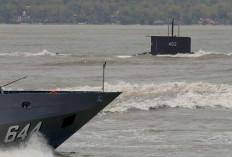 TNI AL Siap Uji Coba Tembak Kapal Selam Tanpa Awak Buatan Dalam Negeri di Laut Surabaya