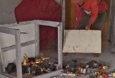 Balai Banjar Wisata Bali Dharma Kerti  di Pekon Srimemanti Disambar Petir