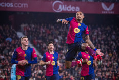 Lewandowski Samai Rekor Messi, Barcelona Hajar Sevilla 4-1