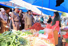 Harga Cabai dan Bawang Merangkak Naik