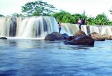 Curug Parigi, Air Terjun Unik  di Perbatasan Bekasi-Bogor