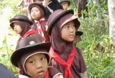 Pengenalan Lingkungan  Alam Kepada Siswa SDN 1 Pajarbulan