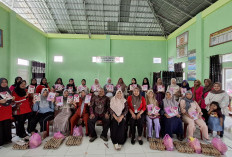 40 Balita dan 20 Ibu Hamil di   Padangtambak Terima PMT