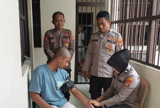 Tim Dokkes Polres Lampung Barat Lakukan Pemeriksaan Kesehatan Tahanan di Rutan 