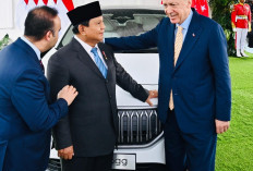 Eratkan Persahabatan,  Presiden Erdogan Beri Prabowo  Hadiah Mobil Listrik Togg T10X 