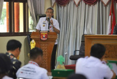 Buka Bimtek GPBLHS,  Wasisno Berharap Sekolah  Adiwiyata Semakin Banyak