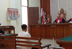 Mantan Aleg Pesbar Jalani Sidang Terkait Kasus Korupsi Proyek Peningkatan Jalan