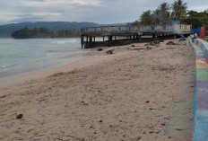 Dispar Maksimalkan Kebersihan Pantai Labuhan Jukung