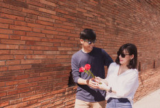 7 Karakter Perempuan yang Suka Pantai: Romantis dan Sederhana!