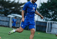 Lucho Guaycochea Disambut Hangat di Persib, Senang Main di Salah Satu Klub Terbesar Asia Tenggara