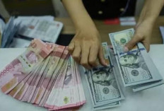 Rupiah Masih Menunggu Sinyal Suku Bunga