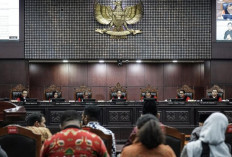 MK Putuskan Larangan Penggunaan AI dalam Foto Kampanye Pemilu dan Pilpres