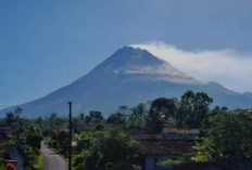 Gunung Merapi Diguyur Hujan Selama 12 Jam, Warga Diminta Waspada Banjir Lahar Dingin