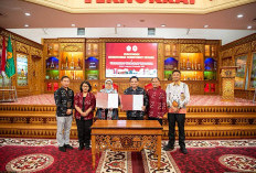 Teknokrat Gandeng Tim  Penerjemah Setneg, Mahasiswa Belajar Teknik Alih  Bahasa Dokumen Kenegaraan