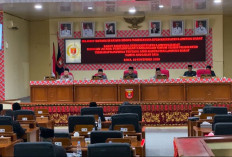 Stop Dana Hibah Tak Terukur,  Fokus ke Jalan dan Bencana!  ‎