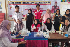 PMI Lampung Barat Gelar Baksos Cek Golongan Darah di SMAN 1 Air Hitam