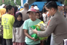 Polda Lampung dan Bulog  Salurkan 3.930 Ton Beras 