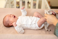Kenapa Bayi Sering Menangis Saat Malam? Ini Penyebab dan Cara Menenangkannya