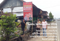 Polsek Sumberjaya Pasang Banner Dukung Suksesnya Pilkada Serentak 