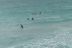 Nelayan Nyaris Tenggelam, Lifeguard Labuhan Jukung Berhasil Lakukan Penyelamatan Cepat