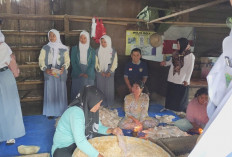 Program Edukatif Biologi, Peserta Didik Kunjungi Home Industri Tempe