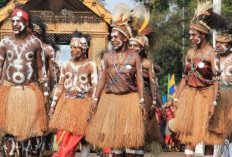 Keunikan Pakaian Adat Papua Barat, Menjaga Tradisi dan Identitas Budaya