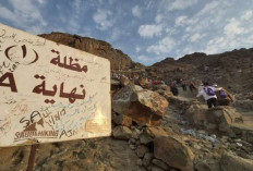 Mendaki Jabal Nur: Napak Tilas Wahyu Pertama Nabi Muhammad