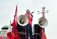 Buruh Tuntut Keadilan Ekonomi dan Hapus Outsourcing di May Day Jakarta