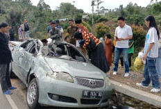 Truk Rem Blong Tabrak Sedan, Seorang ASN Alami Luka Parah