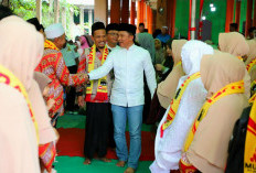 Dukung Penguatan Iman, Pemkab Lambar Lepas 79 Jamaah Umroh