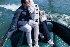 Potret Romantis Syahrini  dan Reino Barack di Paris