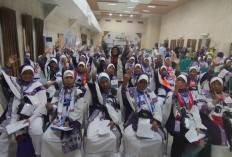 311 Calon Jemaah Haji  Diberangkatkan ke Mekkah