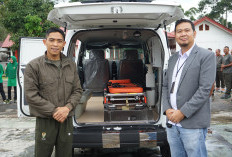 Kodim 0422 Lambar Terima Hibah   Ambulance dari BRI Cabang Liwa 