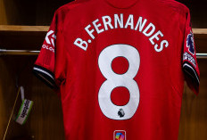 MU Rilis Jersey Baru 2025, Nama Ronaldo hingga Beckham Dilarang Dicetak