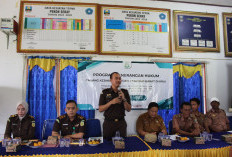 Cabjari Krui Ingatkan Peratin Teliti Kelola Dana Desa